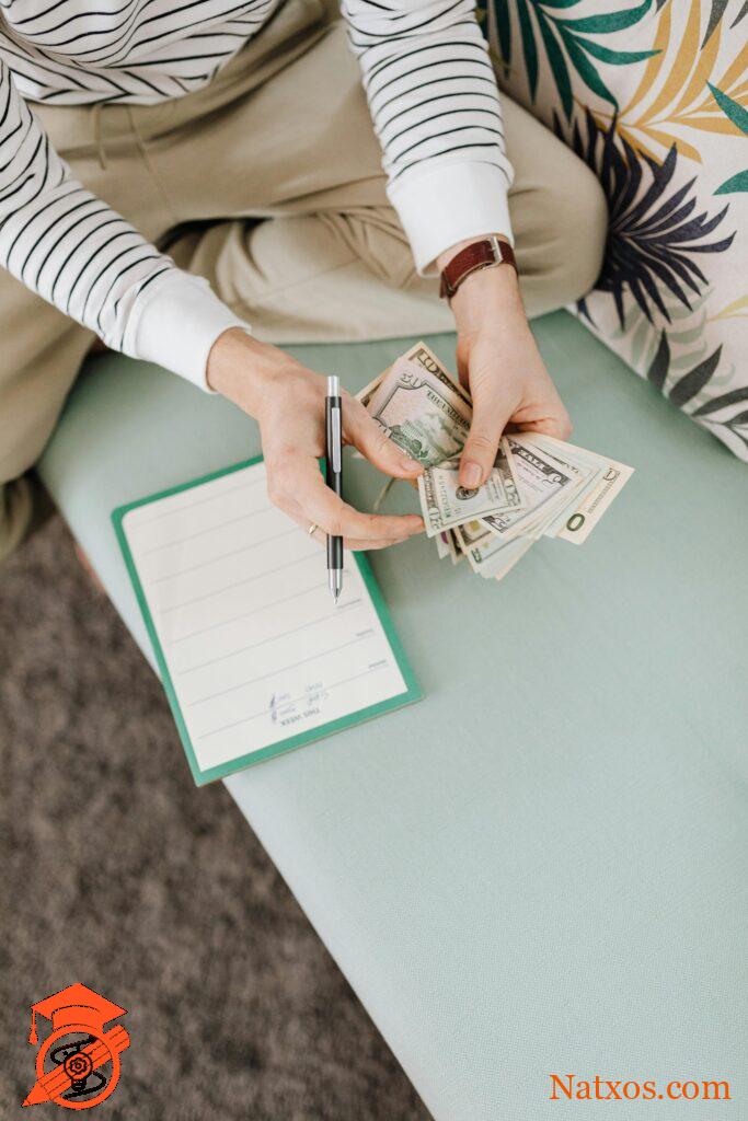 5 Desafios de Quem Ganha Pouco e Como Superá-los para Economizar