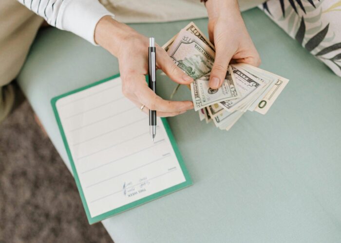 O Caminho Para Sair das Dívidas e Prosperar 7 Organizar finanças com pouco dinheiro